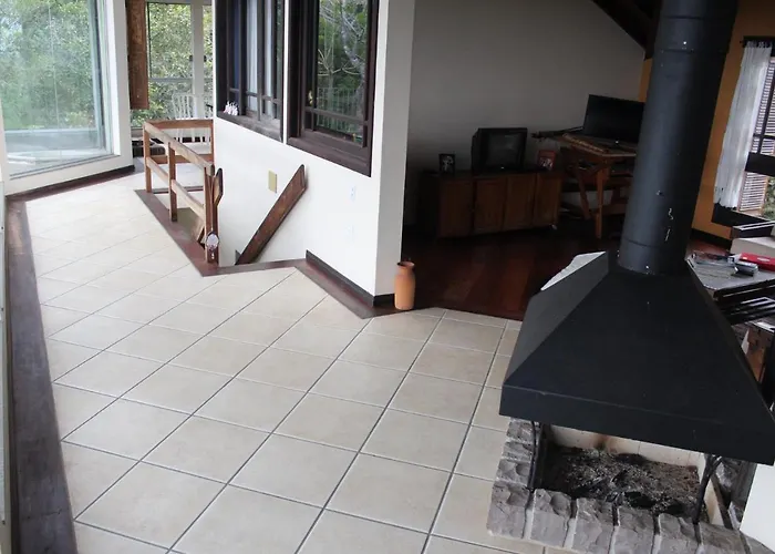 Pousada Laura e Emílio Osorio